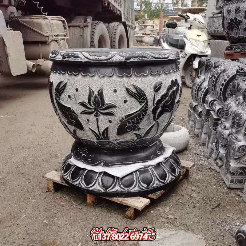 雅致雙魚(yú)石雕花盆,為您的庭院增添藝術(shù)氣息 雅致雙魚(yú)石雕花盆,為您的庭院增添藝術(shù)氣息