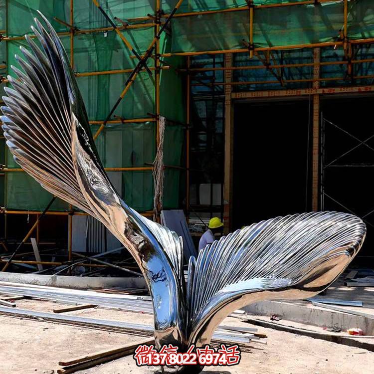 現(xiàn)代風(fēng)格不銹鋼噴泉擺件，創(chuàng)造完美的戶外水景