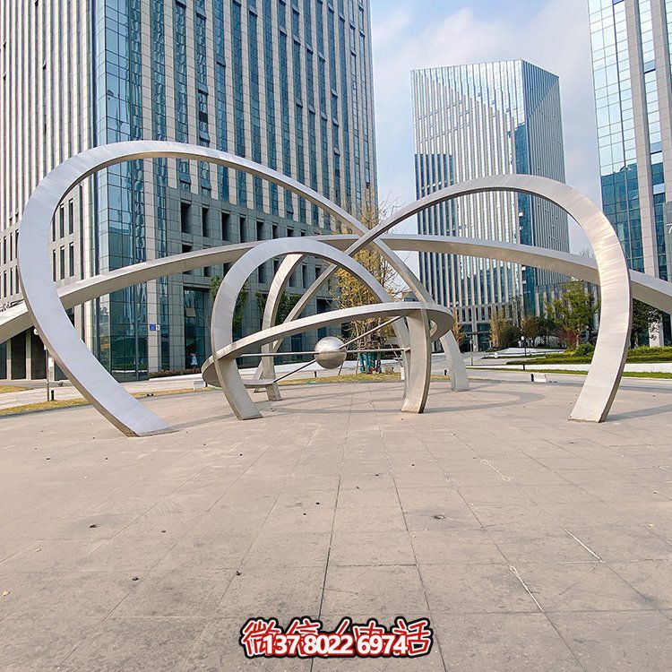 不銹鋼雕塑梅花鹿，現(xiàn)代幾何園林景觀裝飾