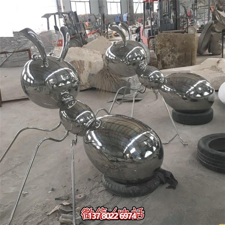 不銹鋼動物雕塑，點(diǎn)綴公園景觀