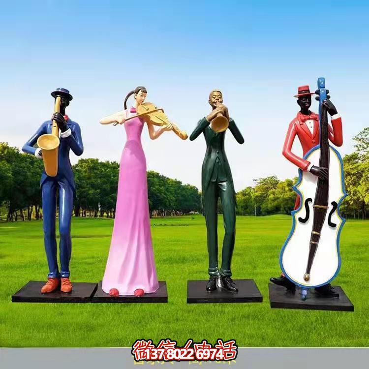 大型彩繪人物音樂(lè)雕塑