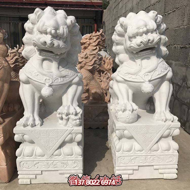 漢白玉石雕家用一對(duì)看大門(mén)的獅子雕塑